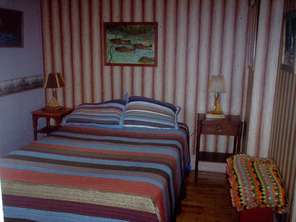Parks Edge Inn Millinocket Экстерьер фото