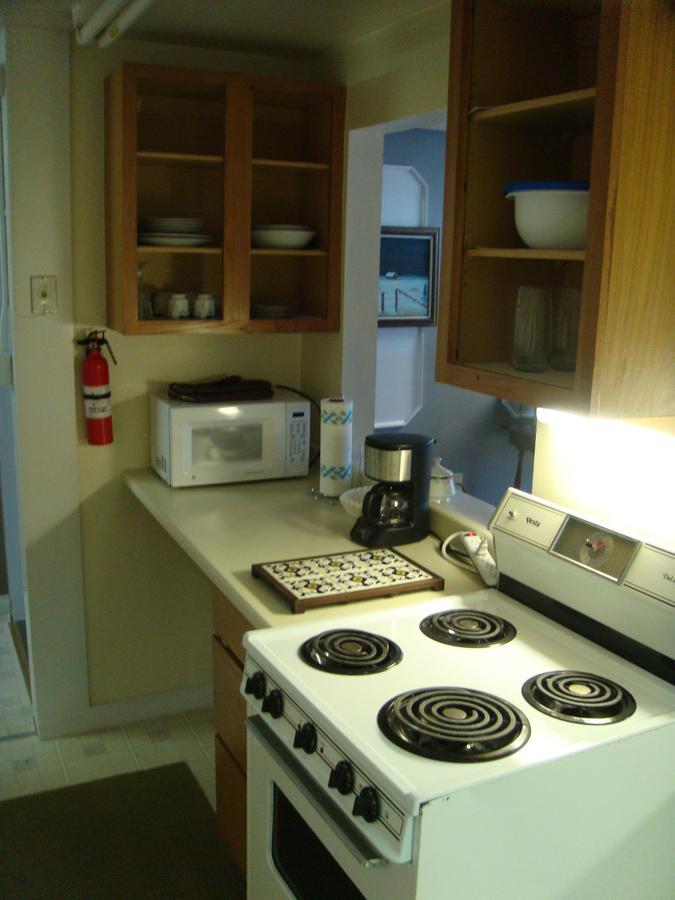 Parks Edge Inn Millinocket Экстерьер фото