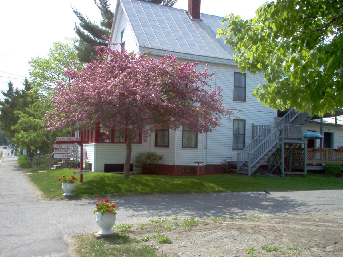 Parks Edge Inn Millinocket Экстерьер фото